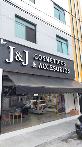 Cosmeticos y Accesorios J&J