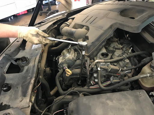 Auto Repair Shop «Bridwell Automotive Center», reviews and photos, 7171 E Lincoln Dr, Scottsdale, AZ 85253, USA