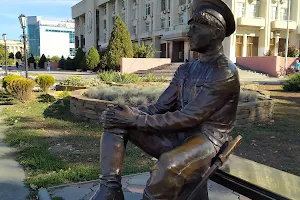 Monument to a Cossack image