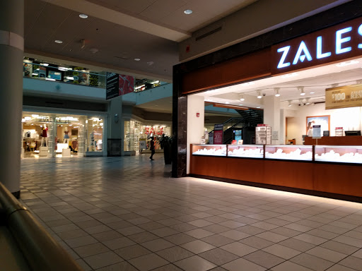 Shopping Mall «Emerald Square», reviews and photos, 999 S Washington St, North Attleborough, MA 02760, USA