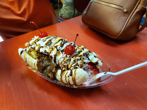 Ice Cream Shop «Rustic Scoops», reviews and photos, 162 Locust St, Dayton, TN 37321, USA