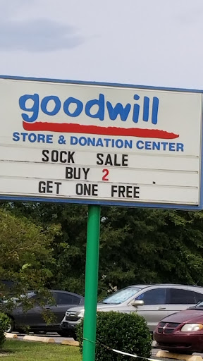 Thrift Store «Goodwill Retail Store & Donation Center», reviews and photos