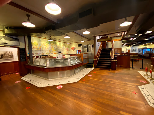 Seafood Restaurant «Fish Market Restaurant», reviews and photos, 750 N Harbor Dr, San Diego, CA 92101, USA