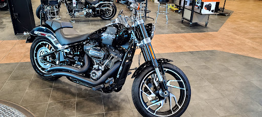 Harley-Davidson Dealer «Latus Motors Harley-Davidson», reviews and photos, 870 E Berkeley St, Gladstone, OR 97027, USA