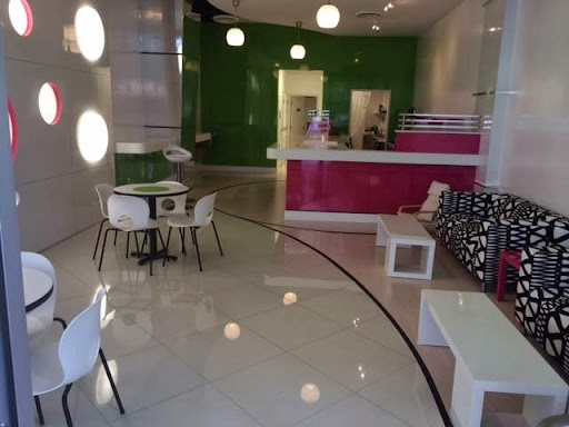 Sugar Divas Cakery LLC, 25 W Crystal Lake St #172, Orlando, FL 32806, USA, 