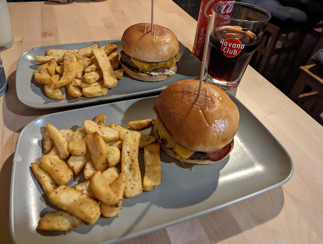 Álef Burger Bar - Hamburgueria