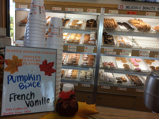 Donut Shop «Maple Donuts», reviews and photos, 50 Robinhood Dr, Goldsboro, PA 17319, USA