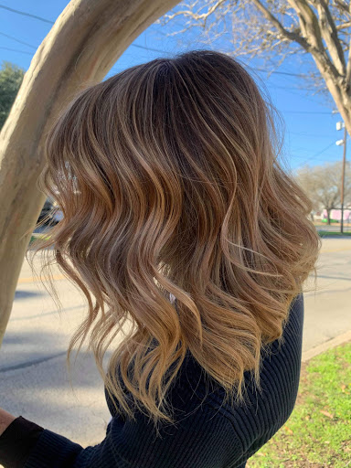 Hair Salon «Sheves Salon», reviews and photos, 106 E Cedar St, Seguin, TX 78155, USA