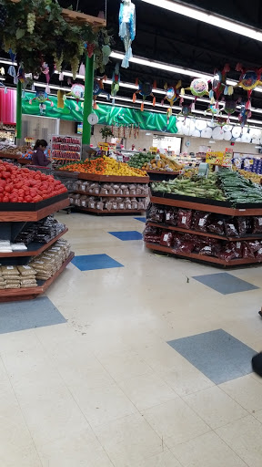 Produce Market «El Ranchito», reviews and photos, 561 E Cass St, Joliet, IL 60432, USA