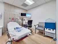 Flushing Hospital Medical Center - Car repair in Flushing, NY, Elizabeth - Rated 2.8/5