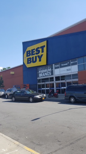 Electronics Store «Best Buy», reviews and photos, 5001 Northern Blvd, Long Island City, NY 11101, USA