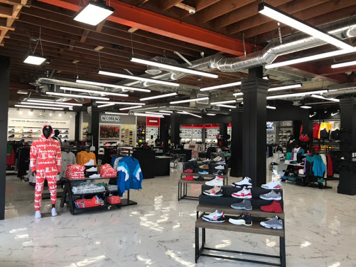Shoe Store «Shoe Palace», reviews and photos, 2206 Business Cir, San Jose, CA 95128, USA
