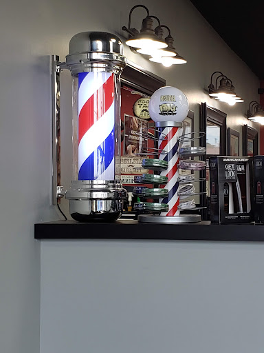 Barber Shop «Dapper Gents Barbershop», reviews and photos, 20852 Hall Rd, Charter Twp of Clinton, MI 48038, USA