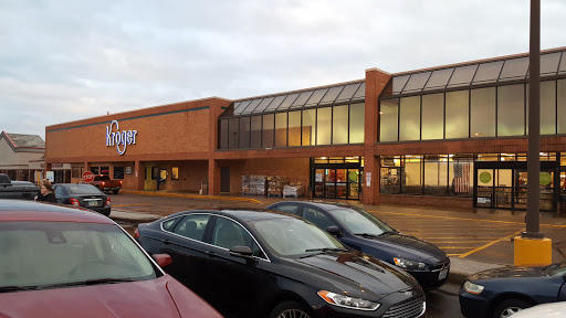 Grocery Store «Kroger», reviews and photos, 725 W Central Ave, Springboro, OH 45066, USA