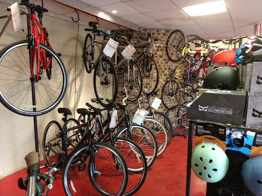 Bicycle Store «RED STAR BICYCLES SHOP», reviews and photos, 155 Parkhouse St, Dallas, TX 75207, USA