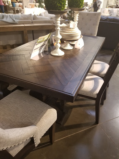 Furniture Store «Ashley HomeStore», reviews and photos, 7951 Winchester Rd, Memphis, TN 38125, USA