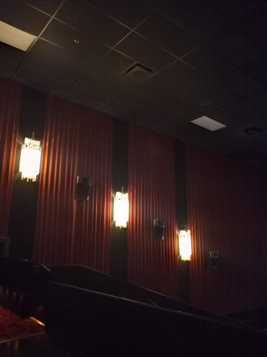 Movie Theater «Cinemark Tinseltown Lubbock», reviews and photos, 2535 82nd St, Lubbock, TX 79423, USA