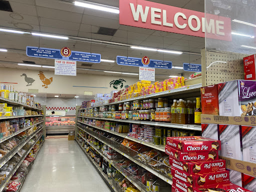 Asian Grocery Store «Hoa Binh Pomona Super Market», reviews and photos, 1093 E Holt Ave, Pomona, CA 91767, USA