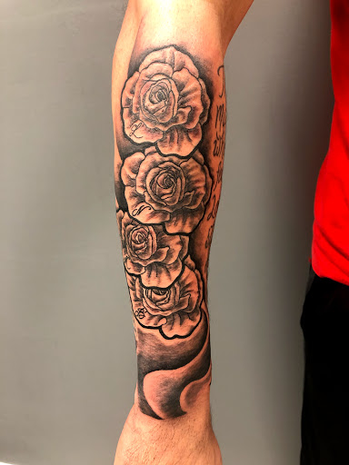 Explore olive branch tattoo ideas, creative tattoo ideas in Lakeland, available at Lyons Den Tattoo Company