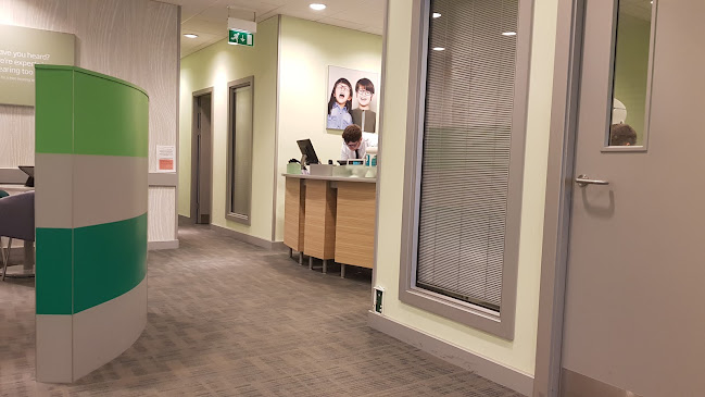 Specsavers Opticians and Audiologists - Oxford - Optician