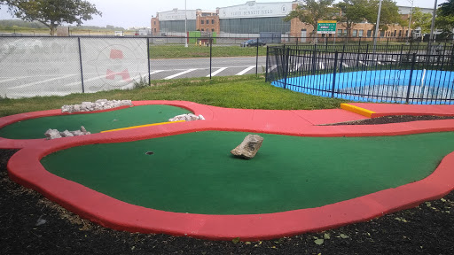 Golf Driving Range «Brooklyn Golf Center», reviews and photos, 3200 Flatbush Ave, Brooklyn, NY 11234, USA