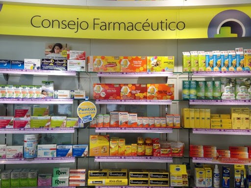 Información y opiniones sobre FARMACIA CUQUERELLA C.B. de Sueca