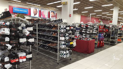 Clothing Store «Burlington Coat Factory», reviews and photos, 30 W Rand Rd, Arlington Heights, IL 60004, USA