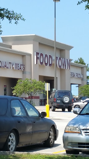 Grocery Store «Food Town | North Sam Houston», reviews and photos, 2770 North Sam Houston Pkwy W, Houston, TX 77038, USA
