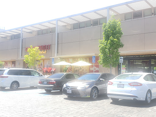 Grocery Store «Grocery Outlet Bargain Market», reviews and photos, 3445 Alma St, Palo Alto, CA 94306, USA