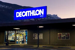 Decathlon image