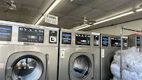 Wash and Fold Laundromat - Photo 2 - Car repair in Los Angeles, CA, Los Angeles