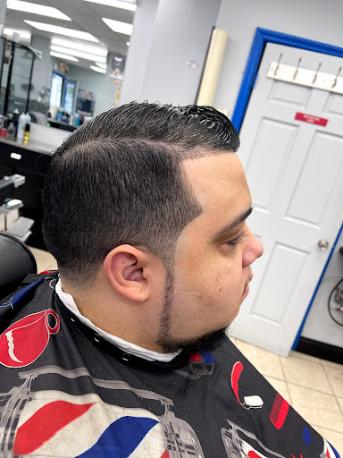 Barber Shop «Castro Barber Shop», reviews and photos, 4286 Washington St, Roslindale, MA 02131, USA