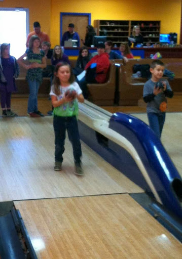 Bowling Alley «Mohegan Bowl», reviews and photos, 51 Thompson Rd, Webster, MA 01570, USA