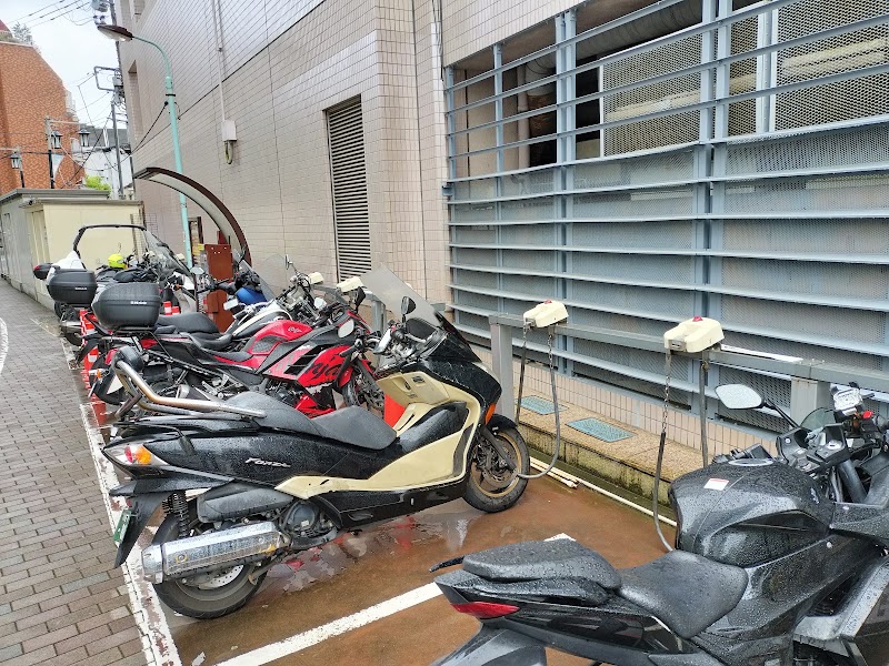 サイカパ-ク 富ヶ谷遊歩道バイク駐車場