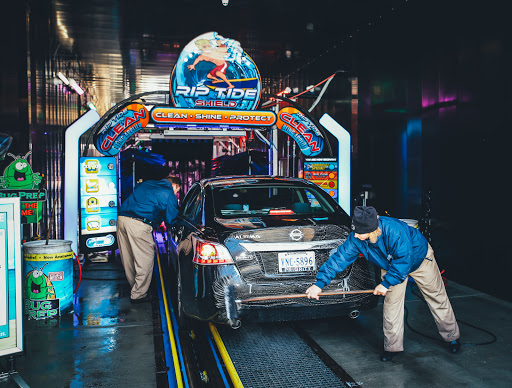 Car Wash «Rip Tide Car Wash», reviews and photos, 2214 E Little Creek Rd, Norfolk, VA 23518, USA