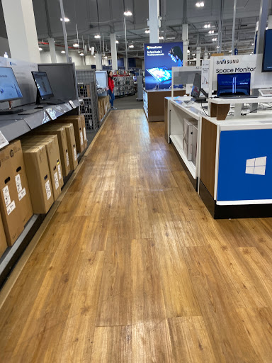 Electronics Store «Best Buy», reviews and photos, 8801 Queens Blvd, Elmhurst, NY 11373, USA