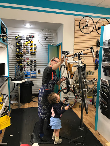 Bicycle Store «Seven Spokes Bike Shop», reviews and photos, 1044 Cleveland Ave S, St Paul, MN 55116, USA