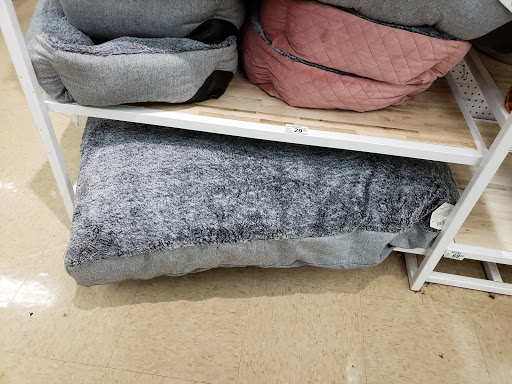 Pet Supply Store «Petco Animal Supplies», reviews and photos, 717 SE Geary St #101, Albany, OR 97321, USA