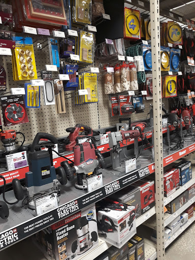 Hardware Store «Harbor Freight Tools», reviews and photos, 3428 E Silver Springs Blvd, Ocala, FL 34470, USA