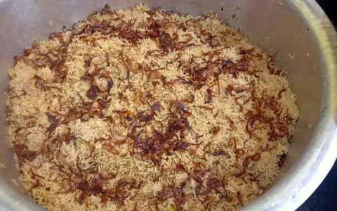 Anjukottai Kadhar Biriyani image