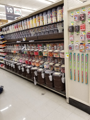 Grocery Store «Reams Grocery Springville», reviews and photos, 759 E 400 S, Springville, UT 84663, USA