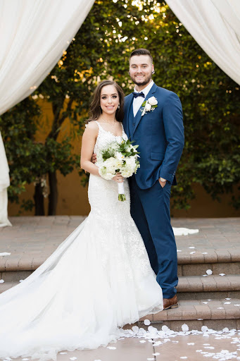 Bridal Shop «Ivory Row Bridal», reviews and photos, 2470 W Happy Valley Rd #1191, Phoenix, AZ 85085, USA