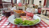 Plats et boissons du Restaurant HOTEL DU NORD à Sainte-Geneviève - n°2