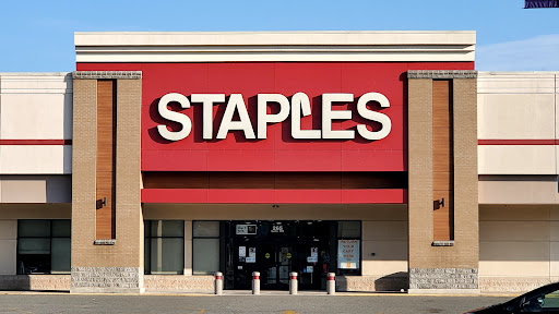 Office Supply Store «Staples», reviews and photos, 265 Eastchester Dr #109, High Point, NC 27262, USA