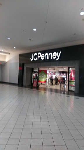 Shopping Mall «River Oaks Center», reviews and photos, 96 River Oaks Center Dr, Calumet City, IL 60409, USA