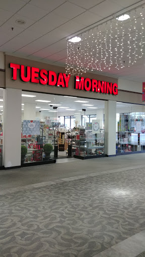 Shopping Mall «Blue Ridge Mall», reviews and photos, 1800 Four Seasons Blvd # 5, Hendersonville, NC 28792, USA