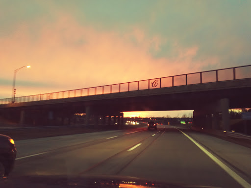 Shopping Mall «Cross Pointe Shopping Center», reviews and photos, 101 E Alex Bell Rd, Centerville, OH 45459, USA