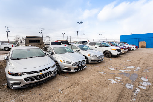 Used Car Dealer «AMC Auto», reviews and photos, 30030 Groesbeck Hwy, Roseville, MI 48066, USA