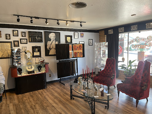 Tattoo Shop «Silver Screen Tattoo & Body Piercing», reviews and photos, 1559 Myers St, Oroville, CA 95965, USA