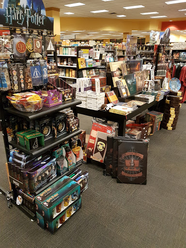 Book Store «Books-A-Million», reviews and photos, 116 Bangor Mall Blvd, Bangor, ME 04401, USA